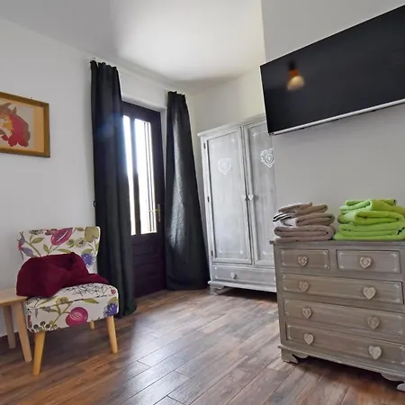 Favetto Family Ranch 3*