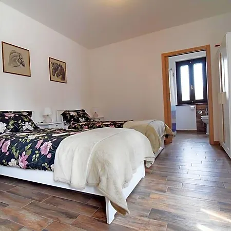 Favetto Family Ranch Bed & Breakfast Rueglio