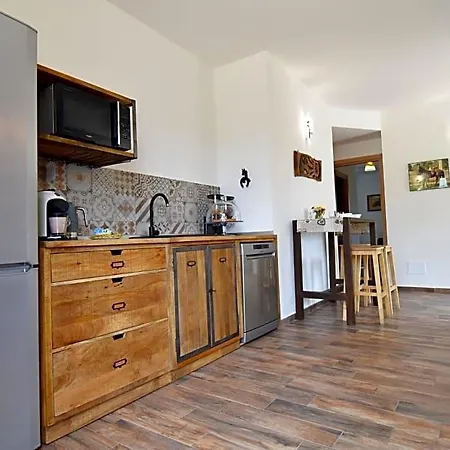 Favetto Family Ranch Bed & Breakfast Rueglio