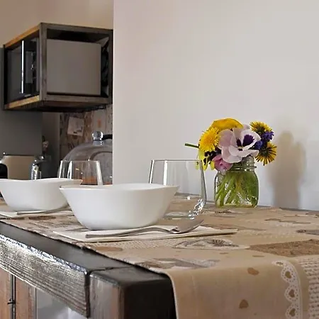 Favetto Family Ranch Bed & Breakfast Rueglio