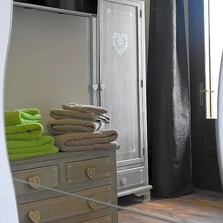 Favetto Family Ranch Bed & Breakfast Rueglio